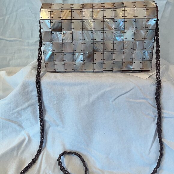 Uno Alla Volta -- Mother of Pearl Tiled Clutch -- New with Tags - Picture 5 of 11